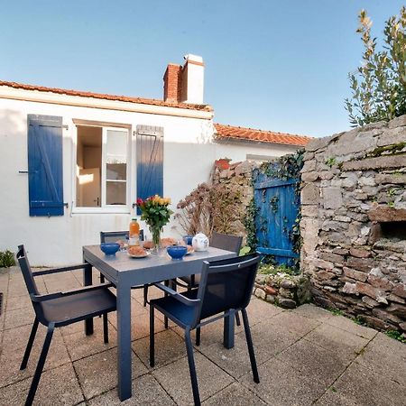 Jolie Maison Avec Cour Pour 5 Personnes Noirmoutier-en-l'Île Extérieur photo