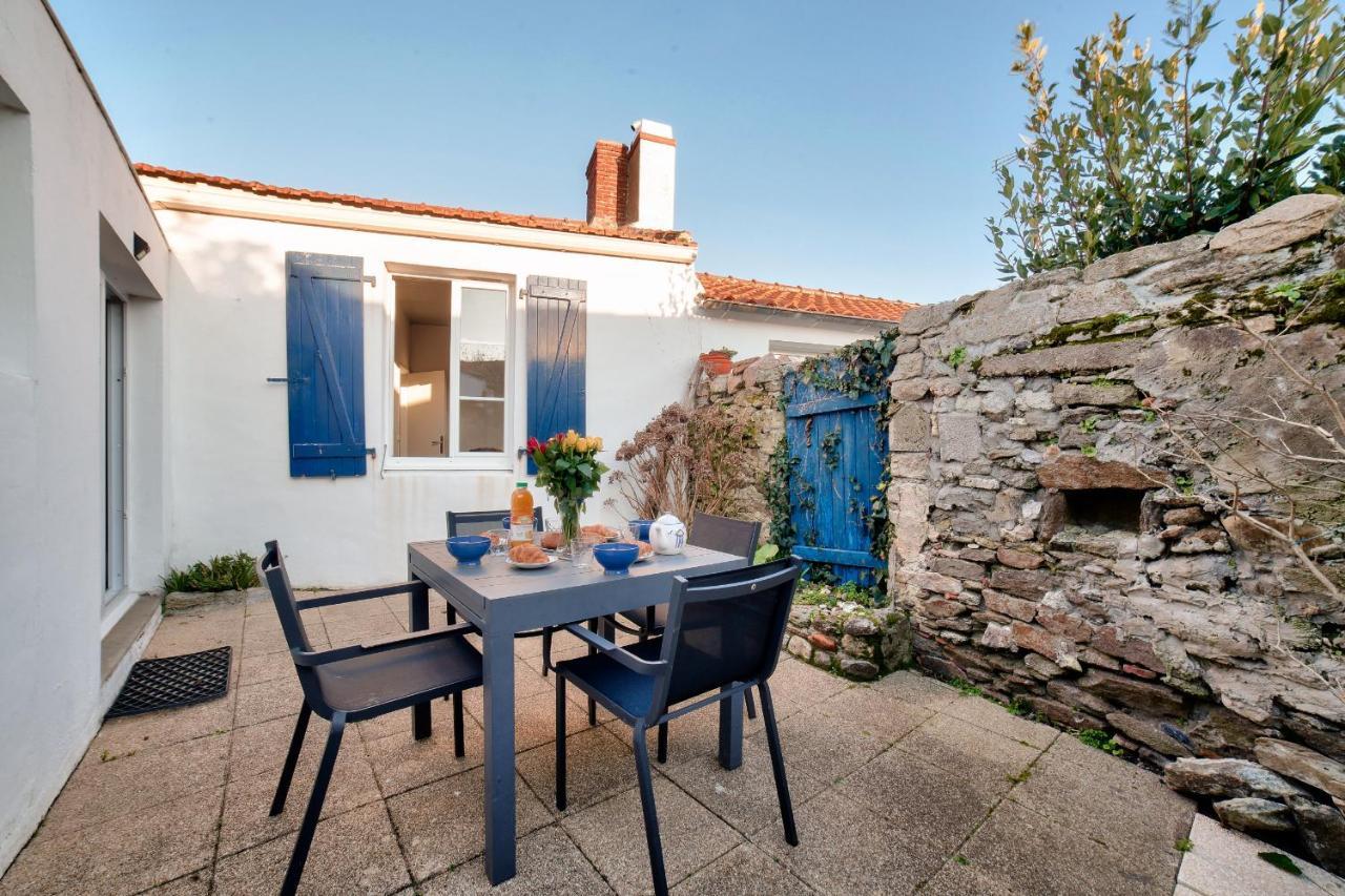 Jolie Maison Avec Cour Pour 5 Personnes Noirmoutier-en-l'Île Extérieur photo