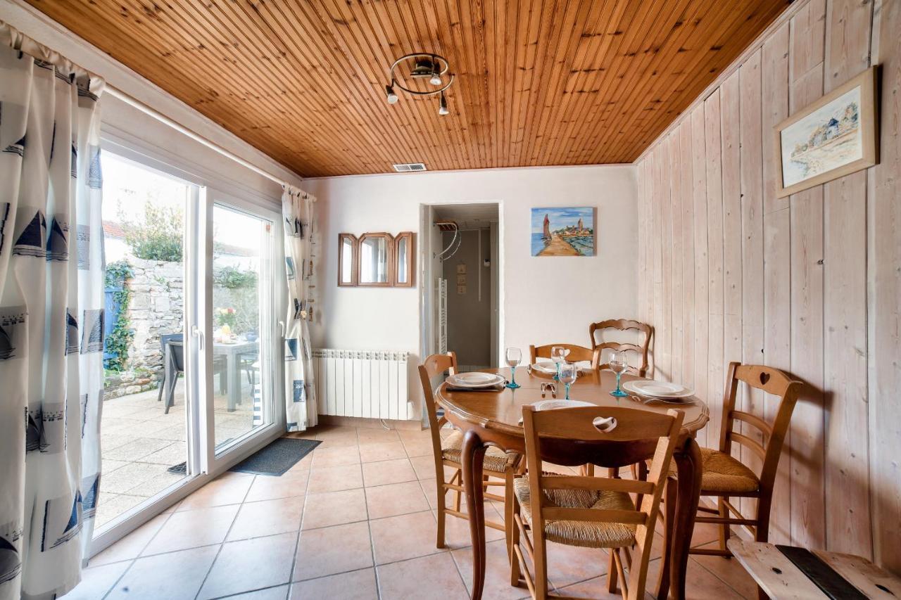 Jolie Maison Avec Cour Pour 5 Personnes Noirmoutier-en-l'Île Extérieur photo