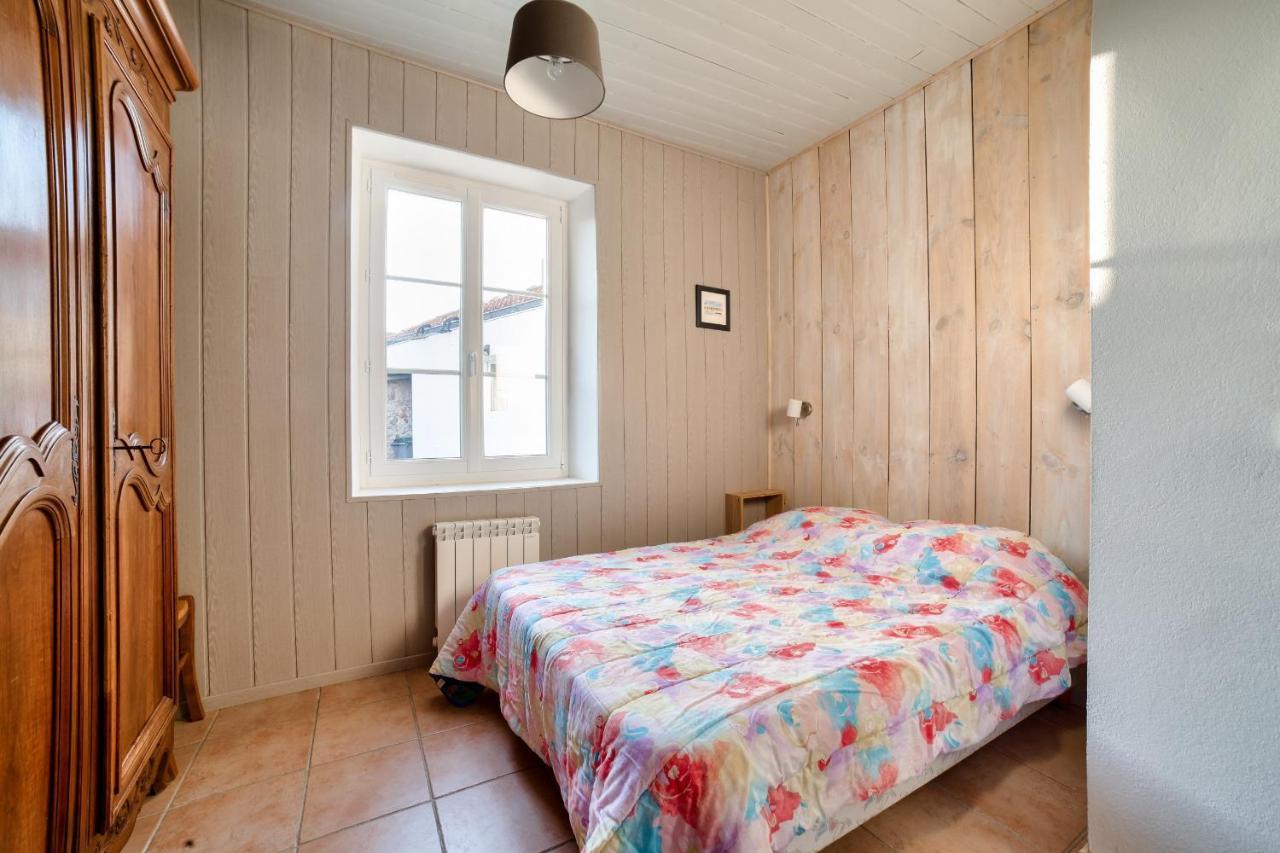 Jolie Maison Avec Cour Pour 5 Personnes Noirmoutier-en-l'Île Extérieur photo